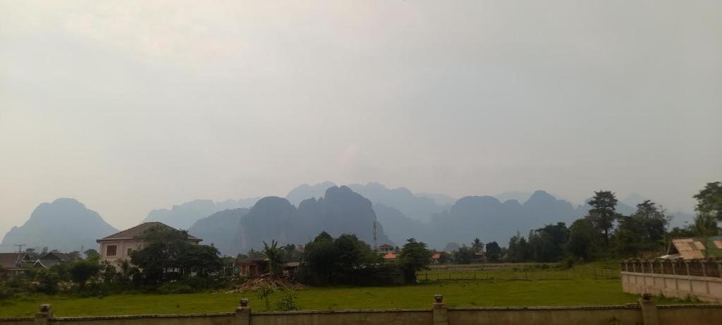 Vang Vieng Garden Resort Luaran gambar